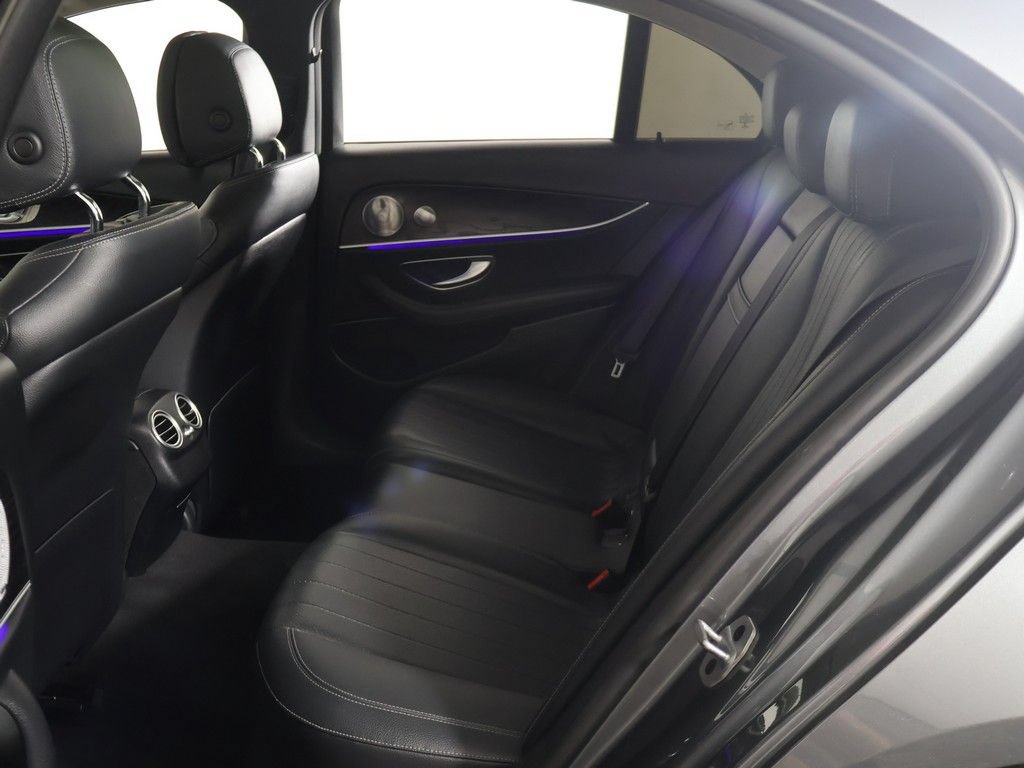 Used 2020 Mercedes-Benz E 350 4MATIC Sedan w/ Driver Assistance Package image 34