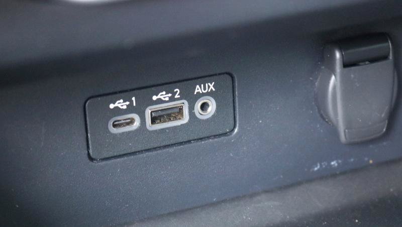 Used 2020 Nissan Altima 2.5 SR FWD image 14