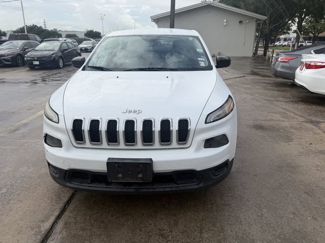 Used 2014 Jeep Cherokee Sport FWD image 2
