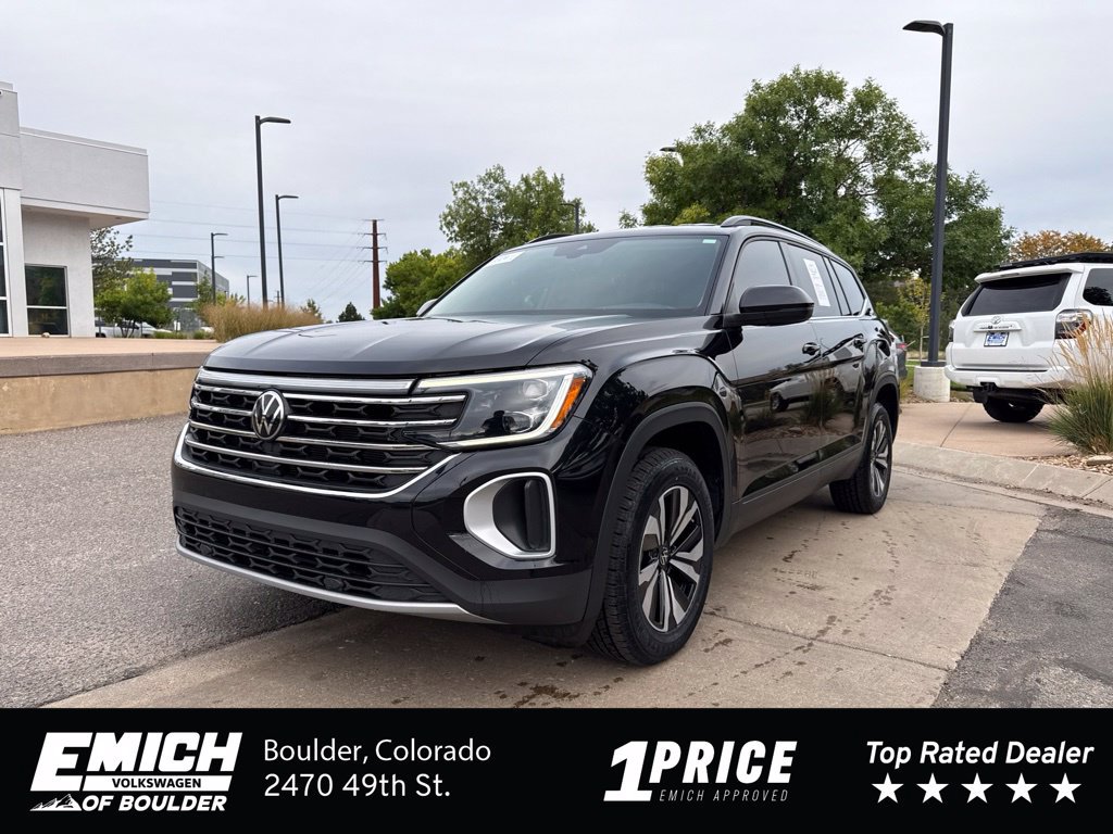 Certified 2024 Volkswagen Atlas SE AWD/4WD image 1