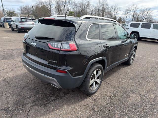 Certified 2020 Jeep Cherokee Limited image 3