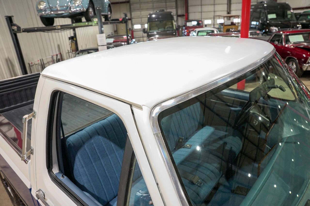 Used 1989 Ford F250 4x4 Regular Cab image 19