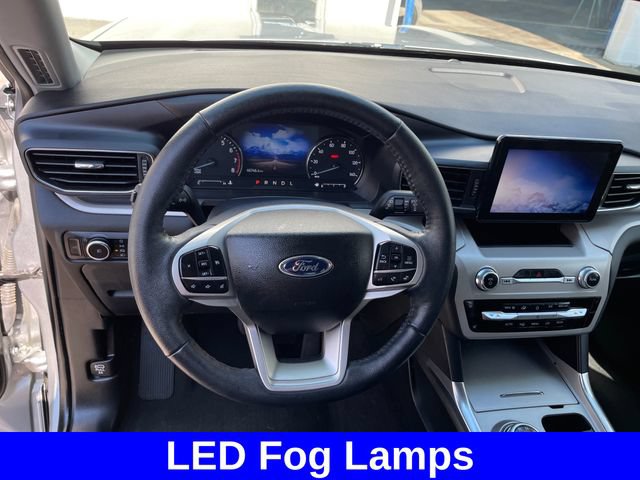 Used 2023 Ford Explorer XLT w/ Equipment Group 202A AWD/4WD image 13