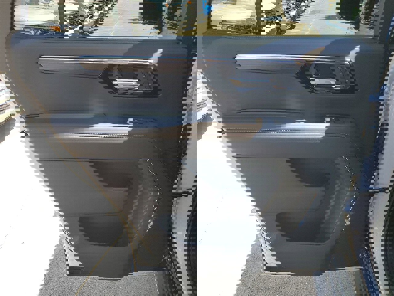 New 2026 Chevrolet Tahoe LS w/ LPO, Dark Essentials Package image 8