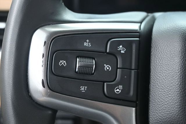 Used 2024 Chevrolet Tahoe Premier w/ Premium Package AWD/4WD image 17