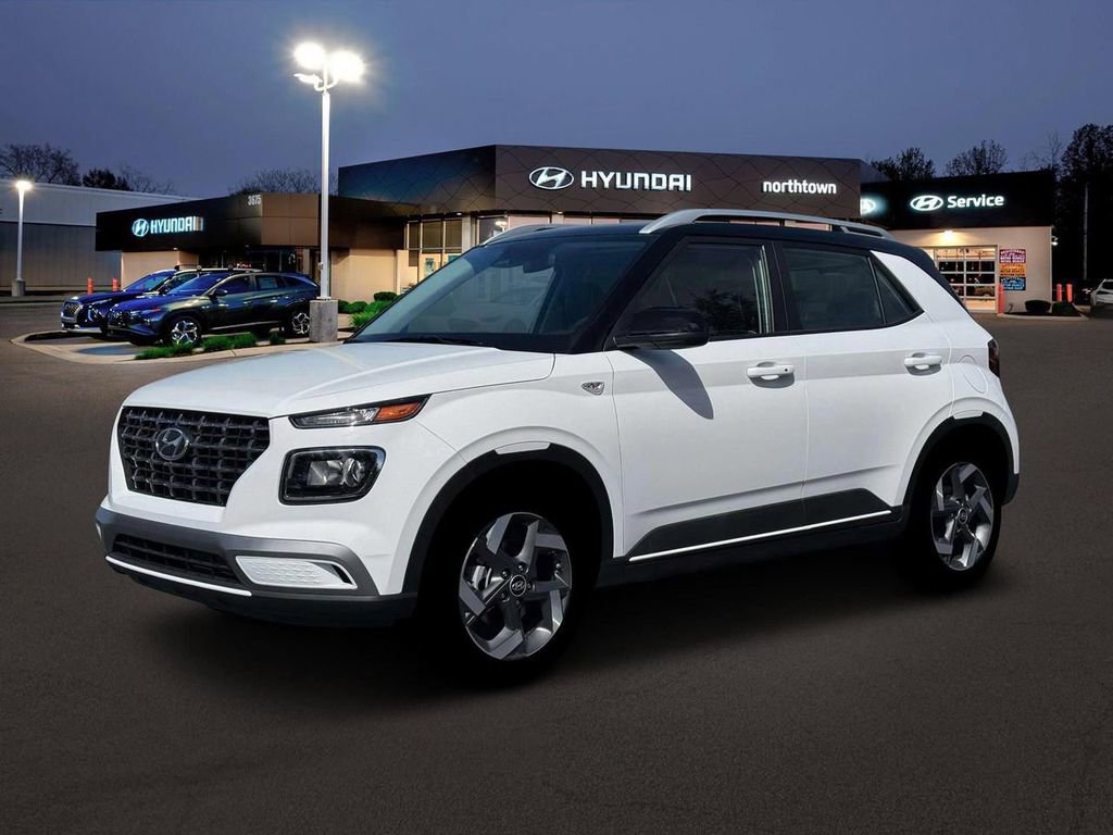 New 2026 Hyundai Venue SEL FWD image 2