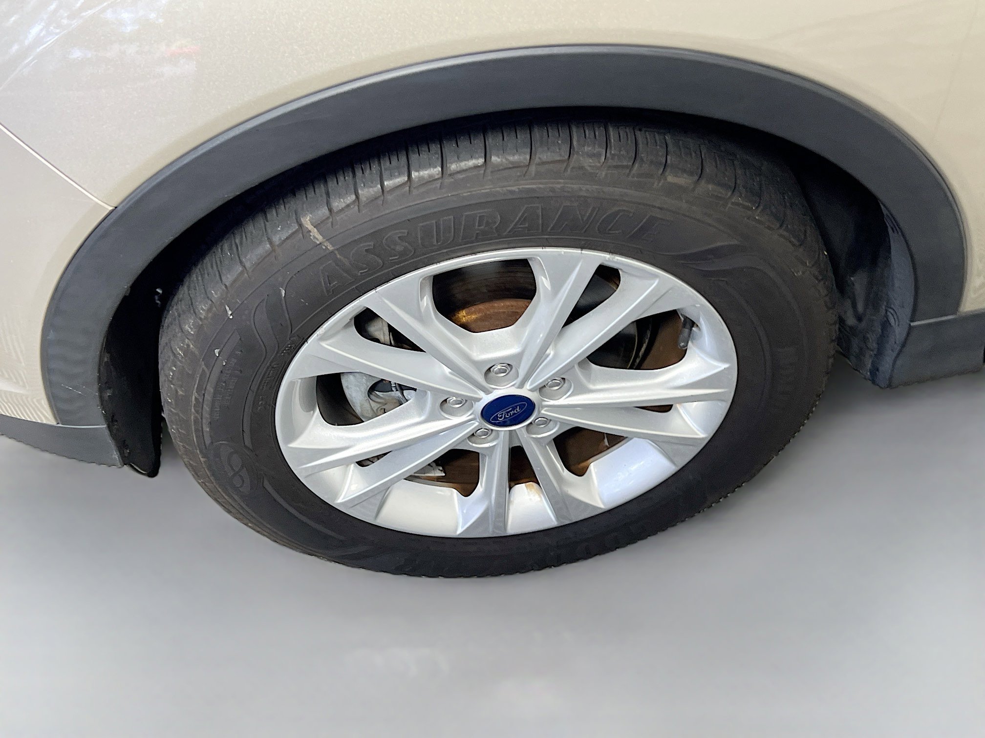 Used 2017 Ford Escape SE FWD image 14
