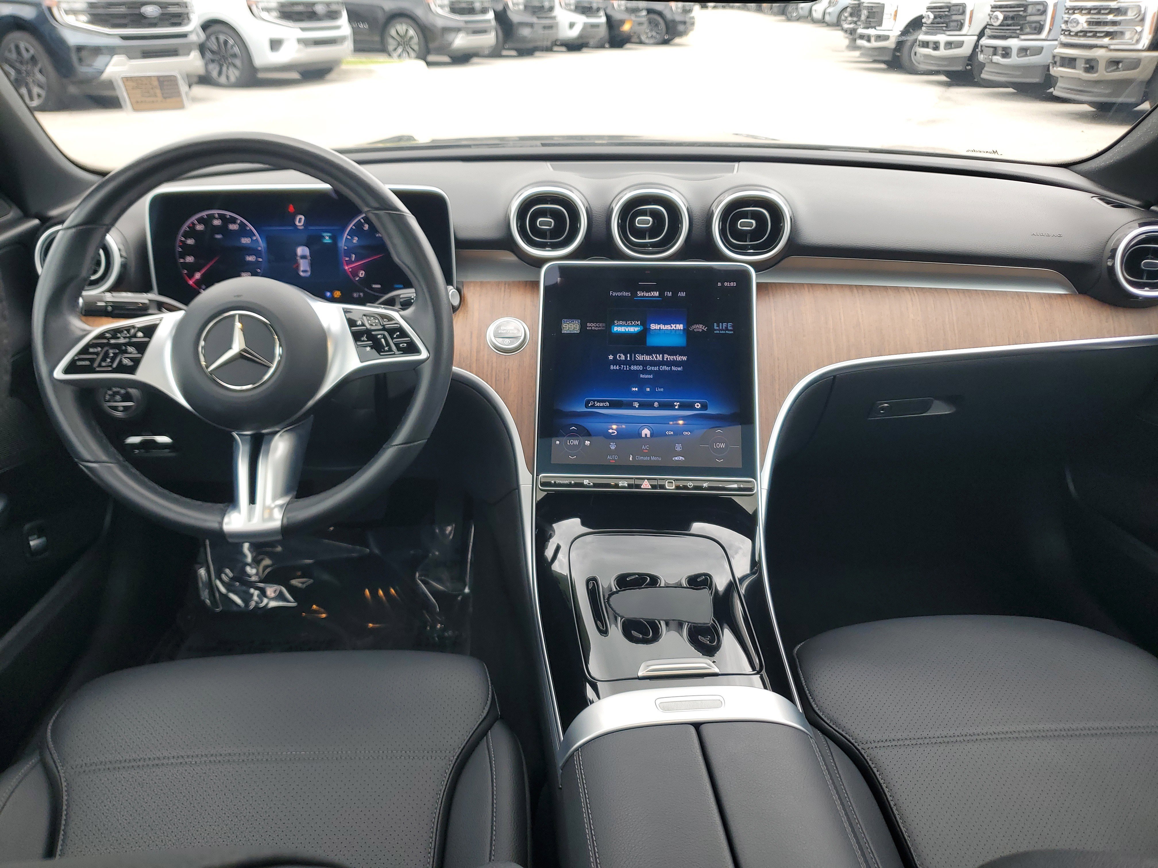 Used 2025 Mercedes-Benz C 300 Sedan image 18