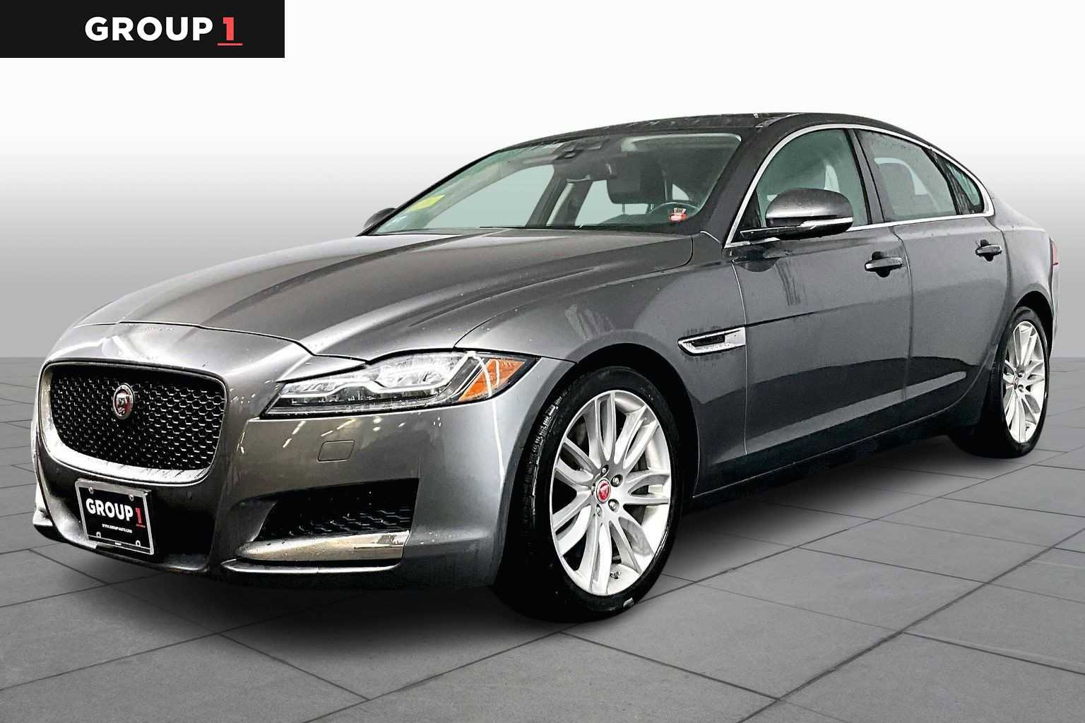 Used 2017 Jaguar XF Prestige