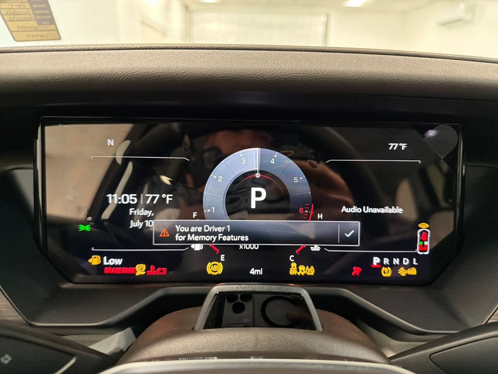 New 2026 GMC Acadia Denali w/ Super Cruise Package FWD image 15