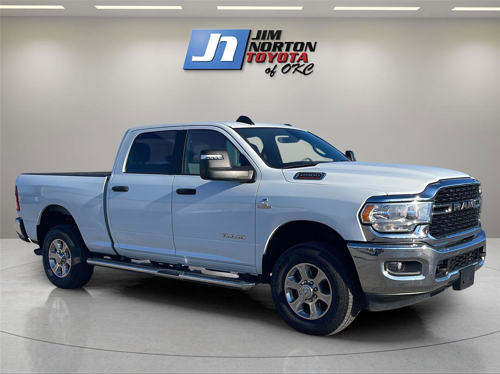 Used 2024 RAM 2500 Big Horn image 3