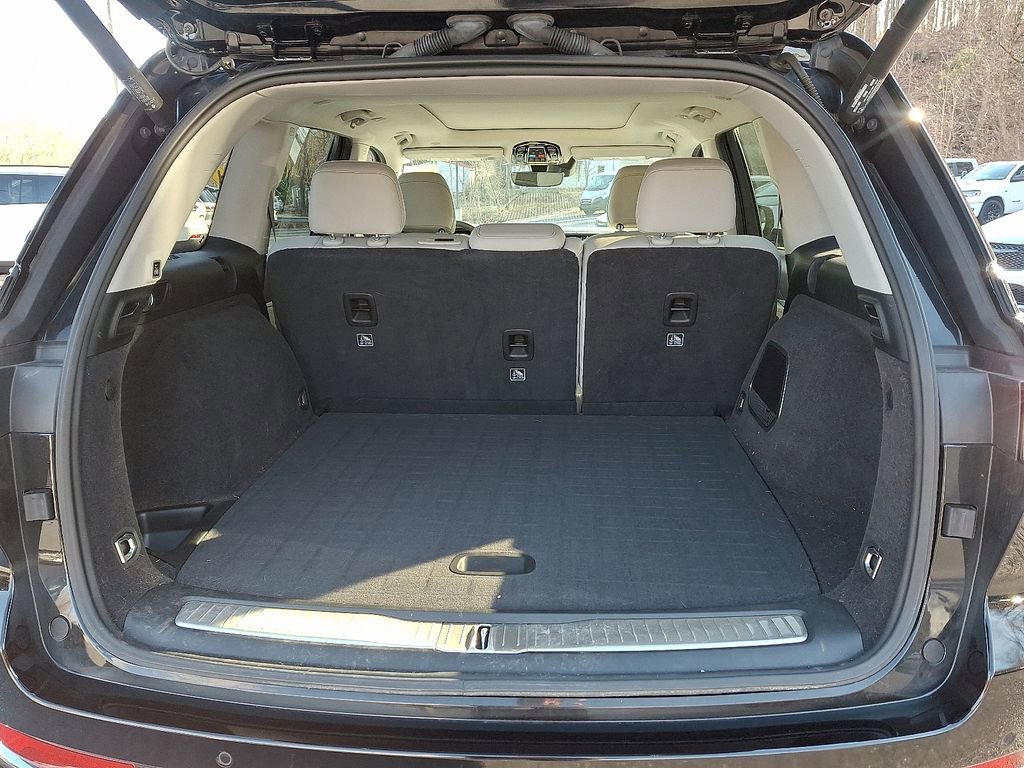 Used 2023 Jeep Grand Cherokee Overland image 34