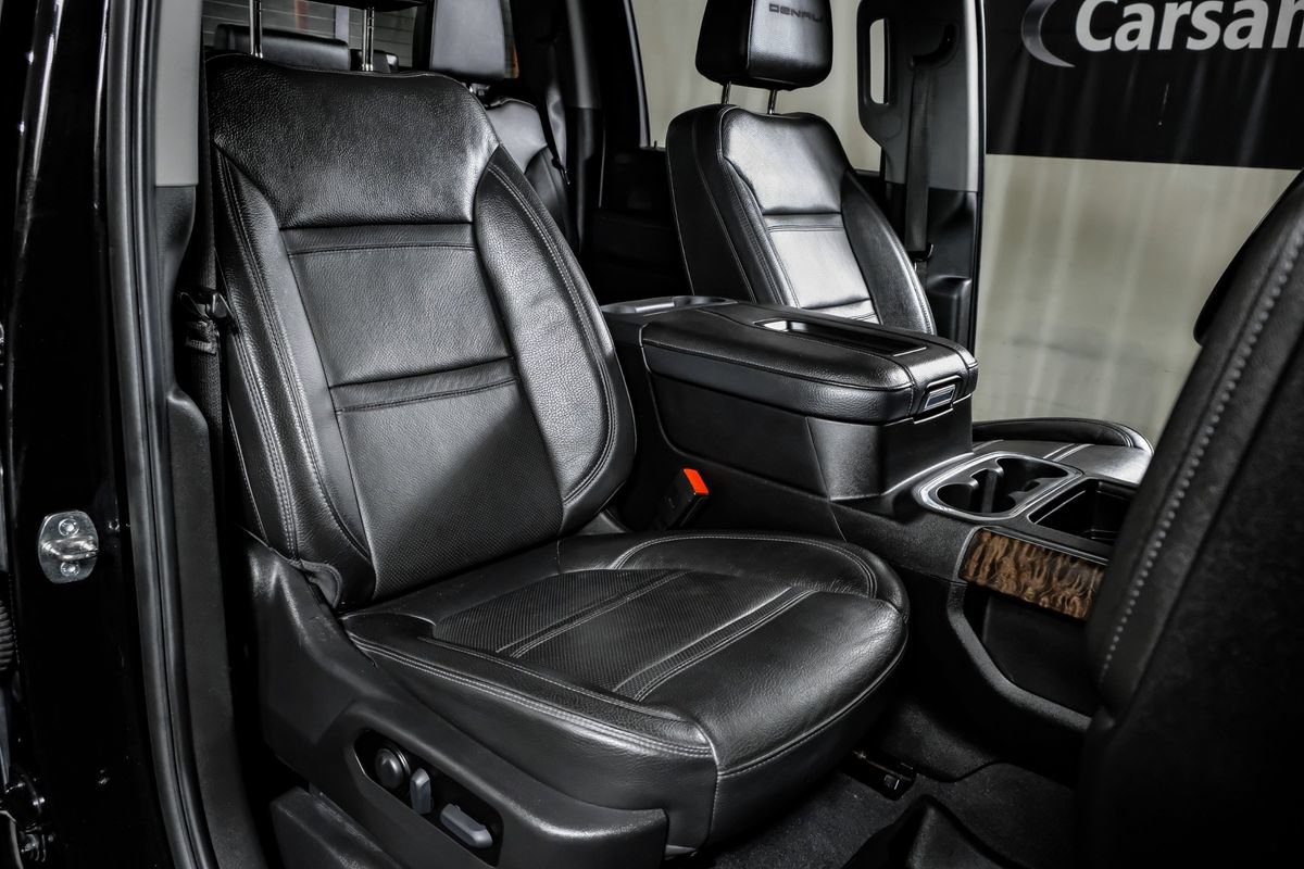 Used 2022 GMC Sierra 2500 Denali w/ Denali Black Diamond Edition AWD/4WD image 31