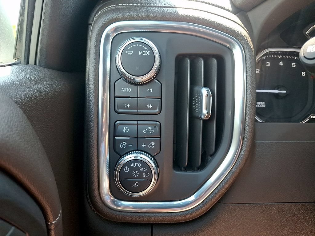 Certified 2022 GMC Sierra 1500 SLT w/ SLT Premium Plus Package AWD/4WD image 24