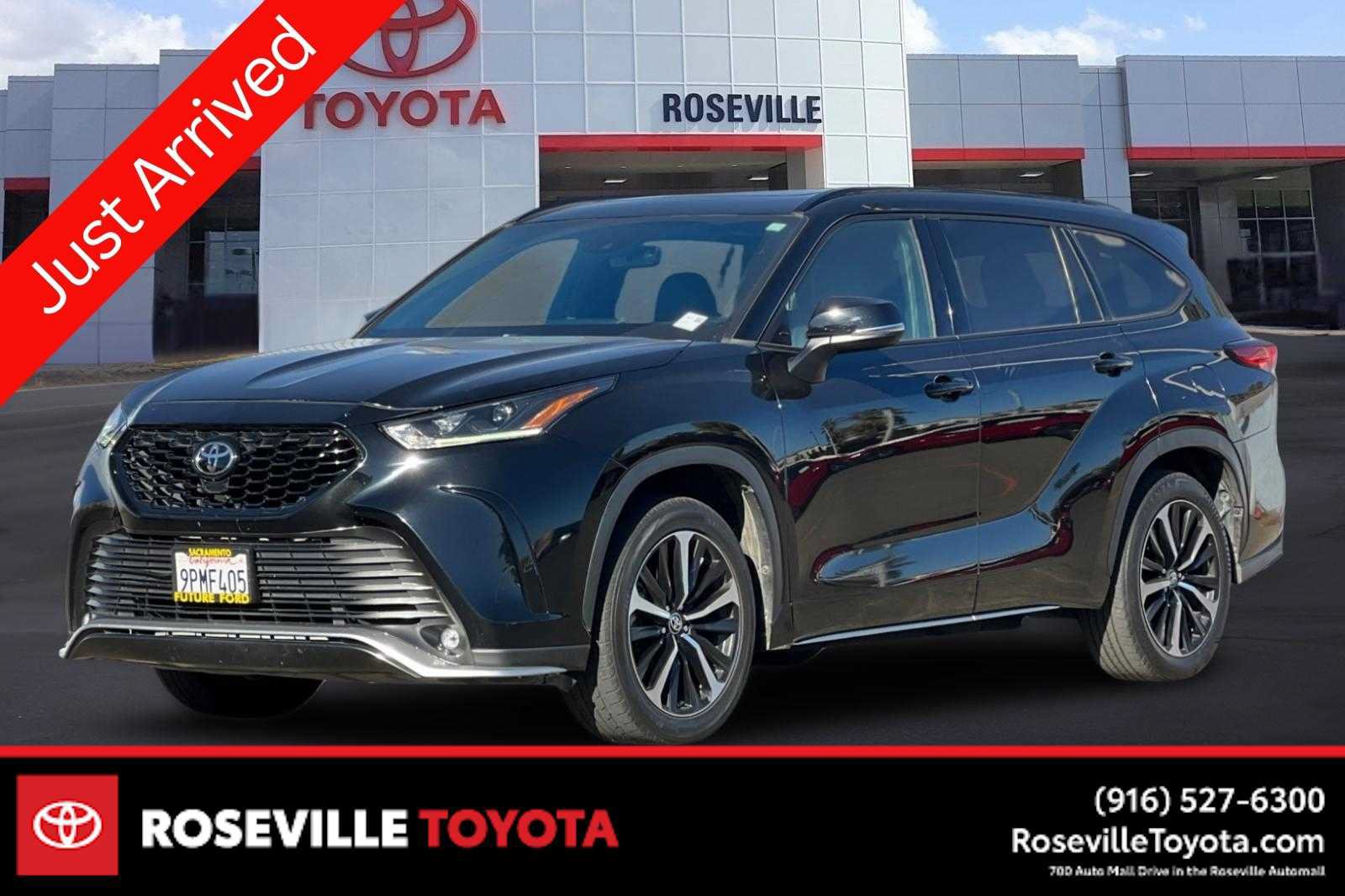 Used 2021 Toyota Highlander XSE FWD image 1