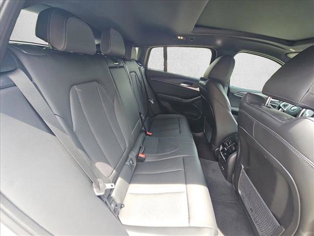 Used 2024 BMW X4 xDrive30i w/ Premium Package AWD/4WD image 18