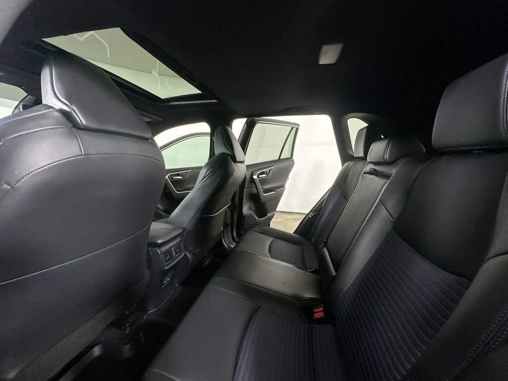 Used 2024 Toyota RAV4 XSE AWD/4WD image 13