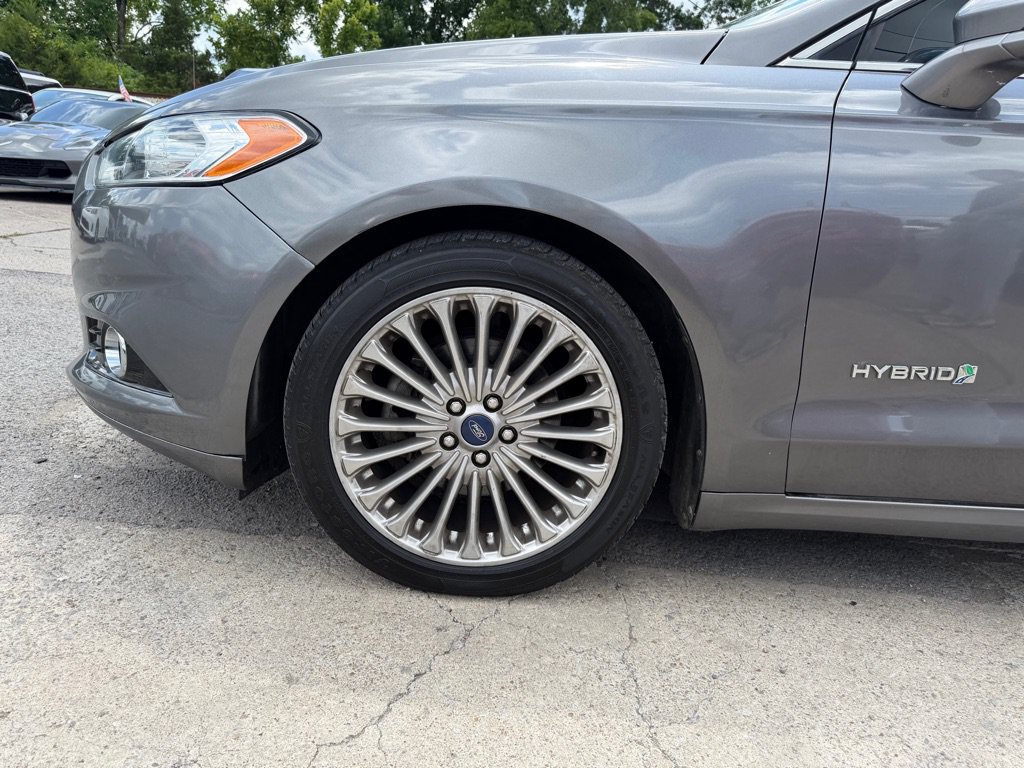 Used 2013 Ford Fusion Titanium FWD image 8