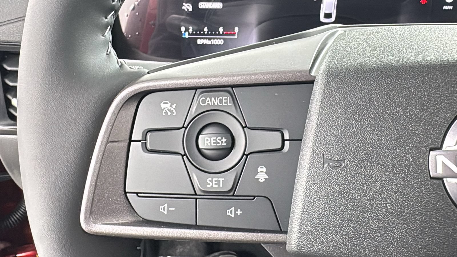 Used 2026 Nissan Sentra SV w/ SV Convenience Package FWD image 19