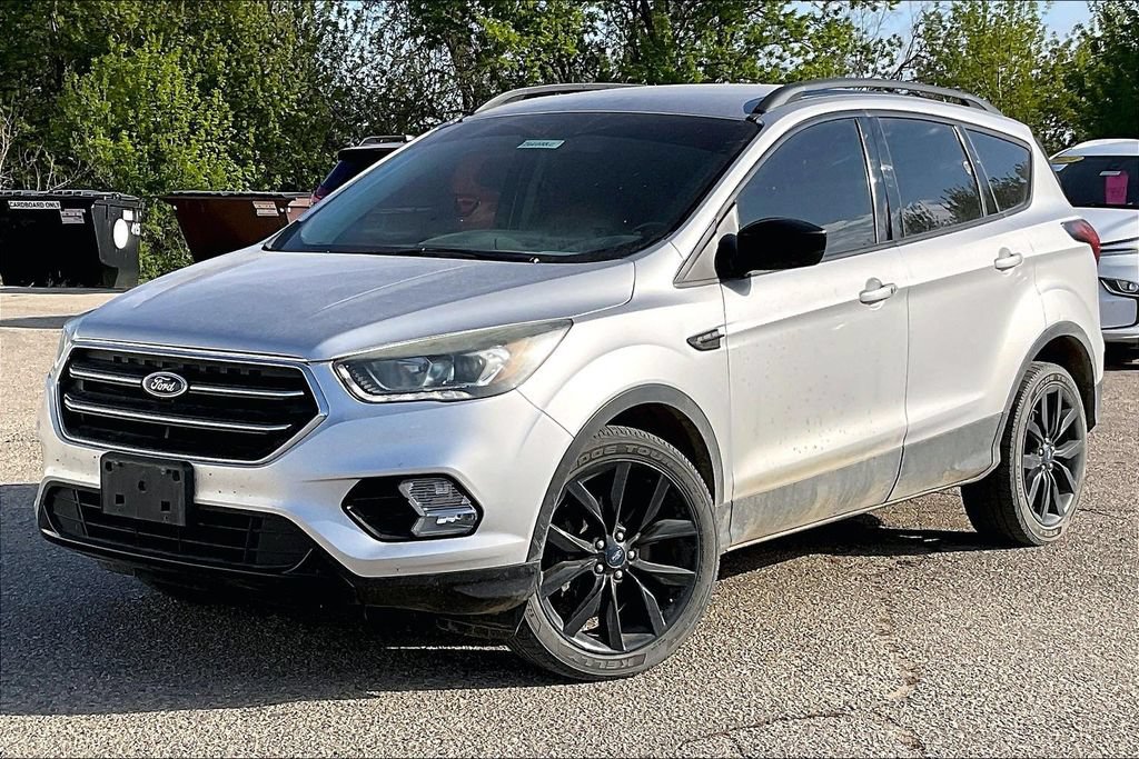 Used 2019 Ford Escape SE AWD/4WD image 2