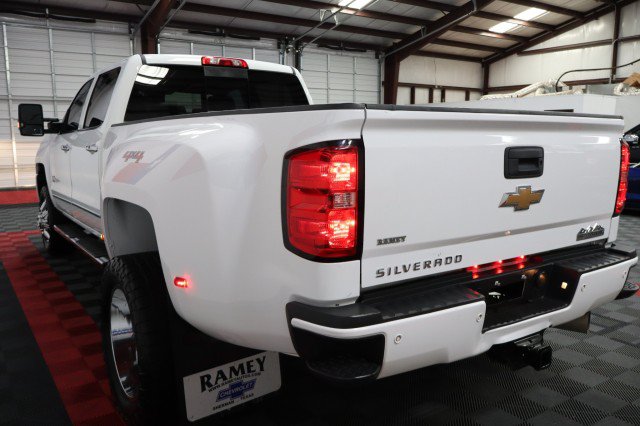 Used 2017 Chevrolet Silverado 3500 High Country w/ Duramax Plus Package AWD/4WD image 24