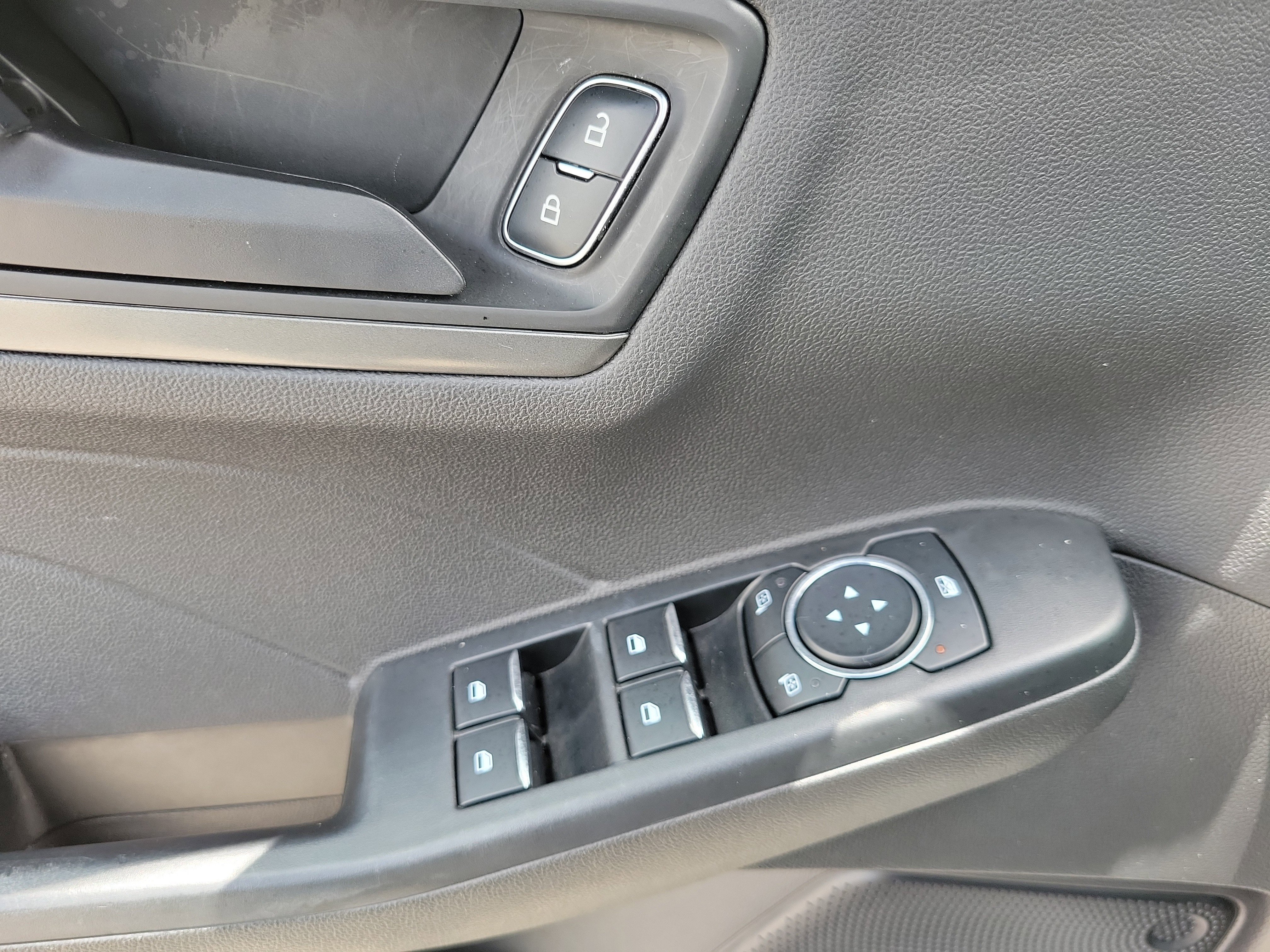 Used 2023 Ford Escape Active FWD image 27