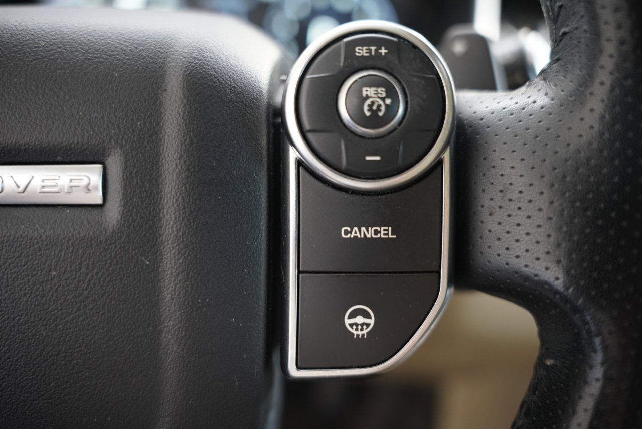 Used 2017 Land Rover Range Rover Sport Supercharged image 16