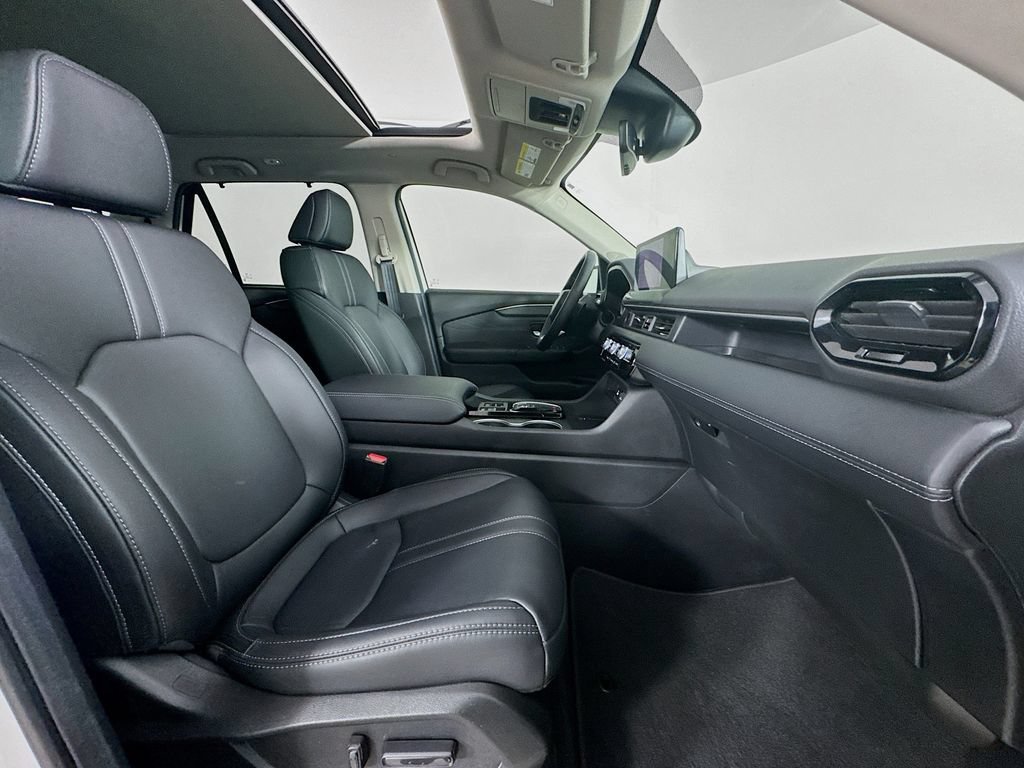 Used 2026 Honda Pilot Touring image 40