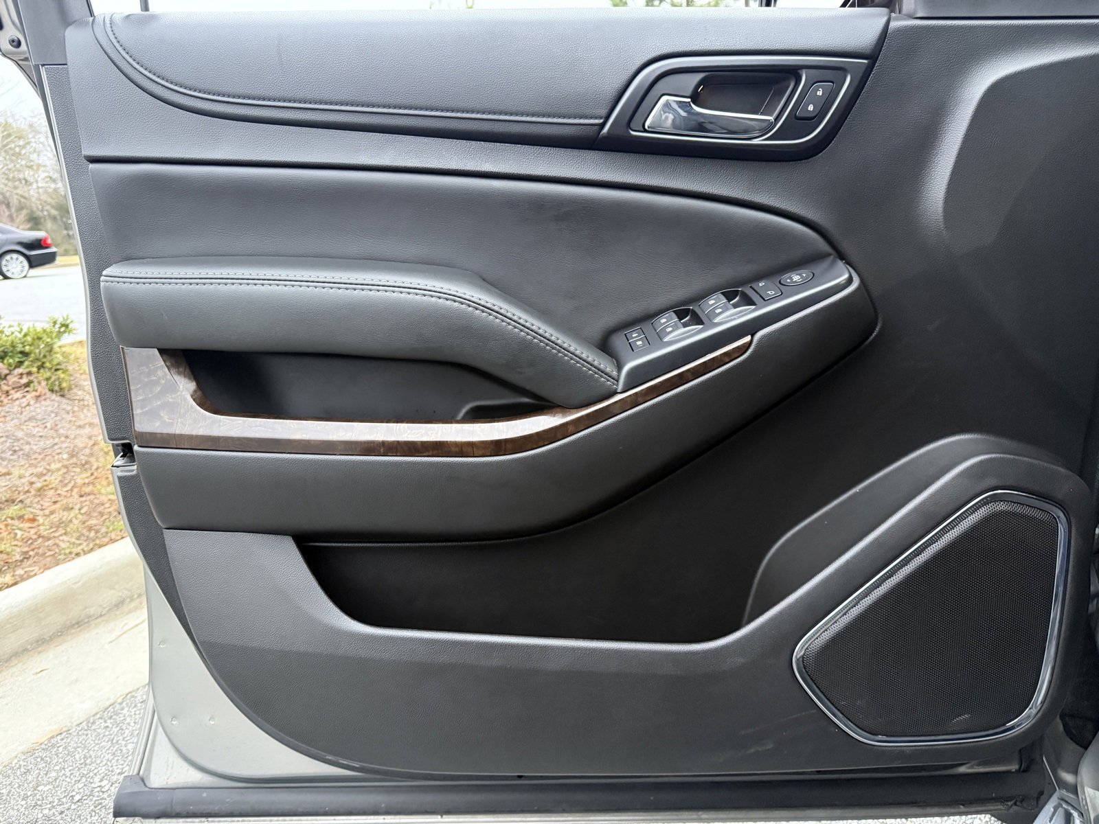 Used 2018 Chevrolet Tahoe LS w/ All-Season Package image 41