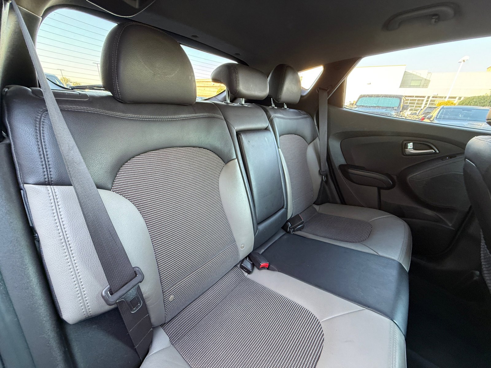 Used 2013 Hyundai Tucson GLS image 17