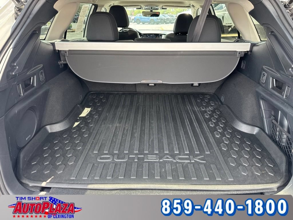 Used 2024 Subaru Outback Onyx Edition AWD/4WD image 38