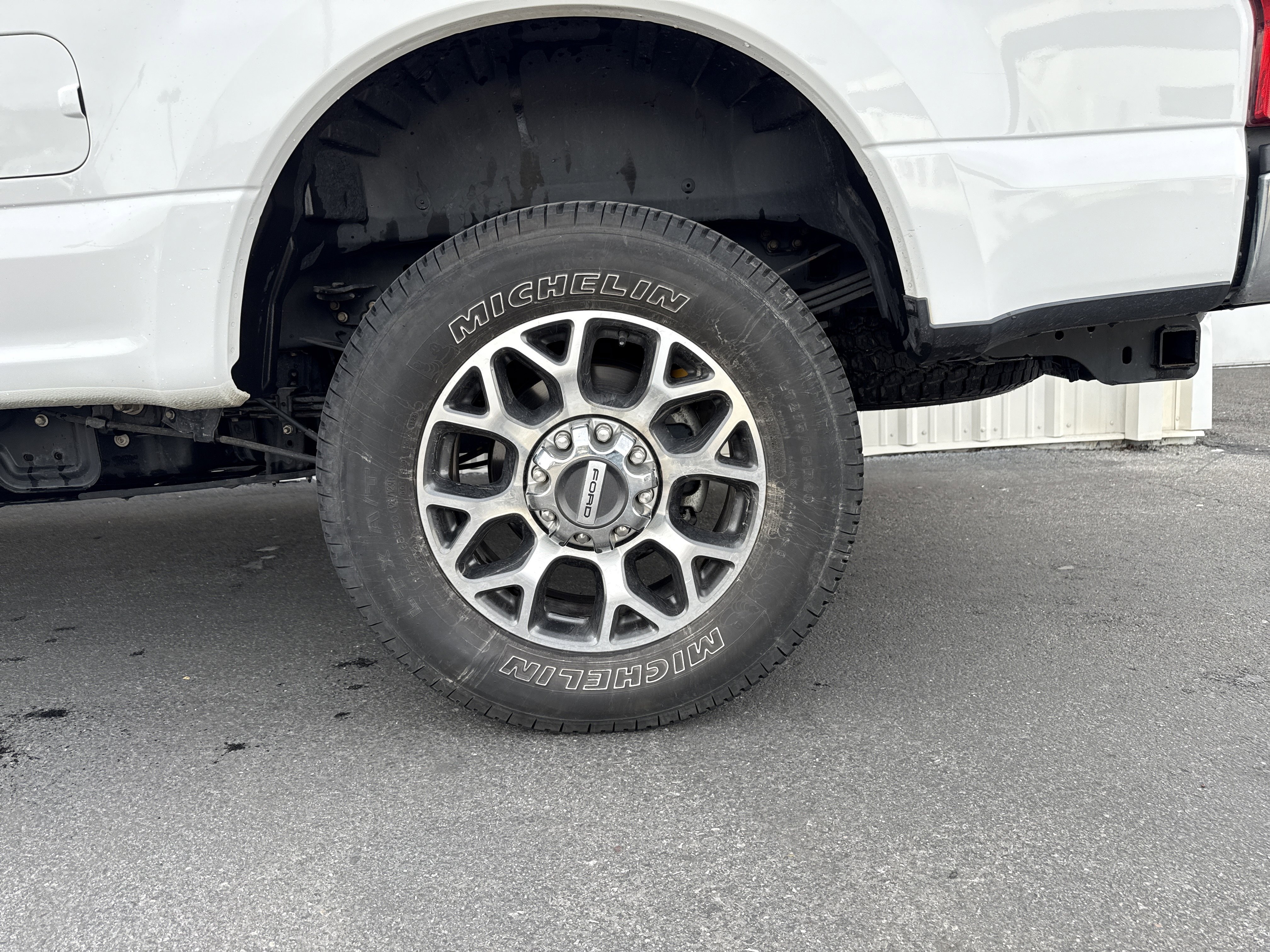 Used 2020 Ford F250 Lariat image 3