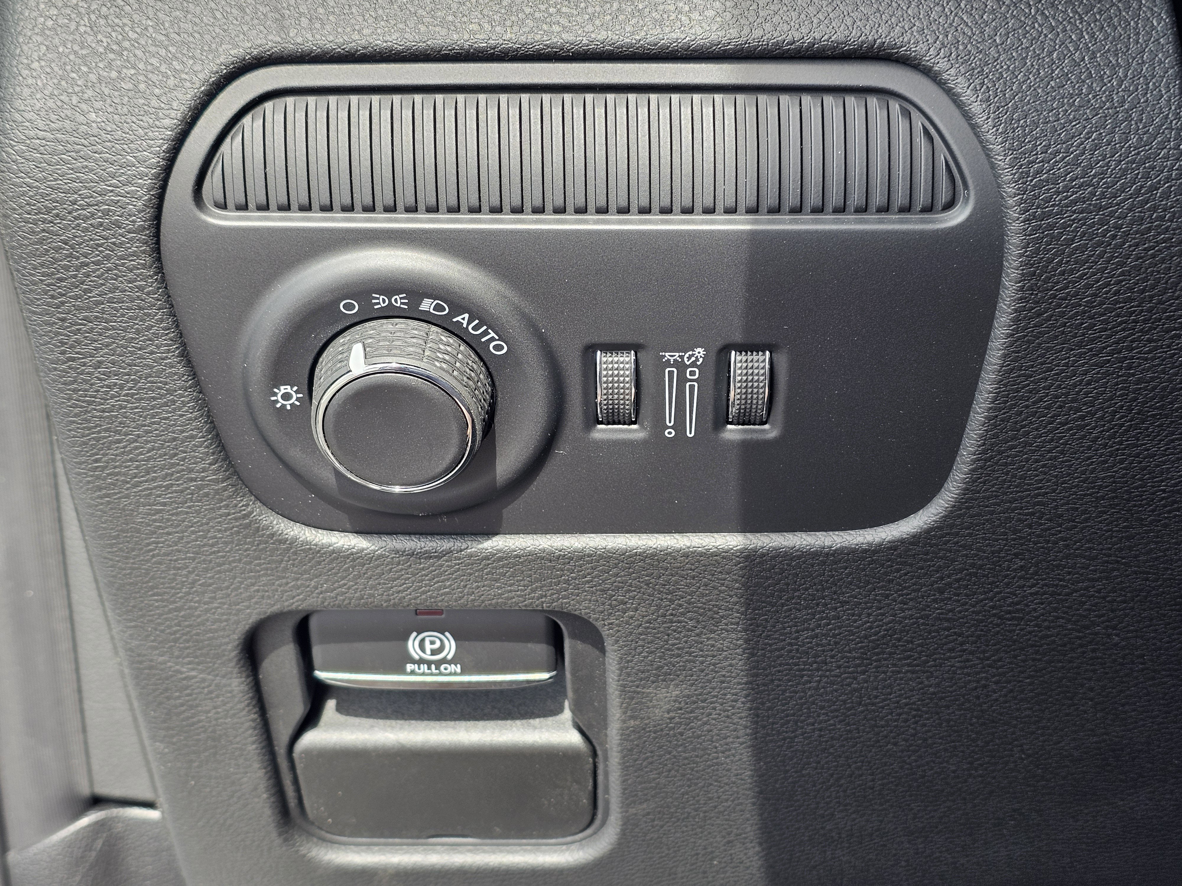 New 2026 Jeep Grand Wagoneer 2WD image 20