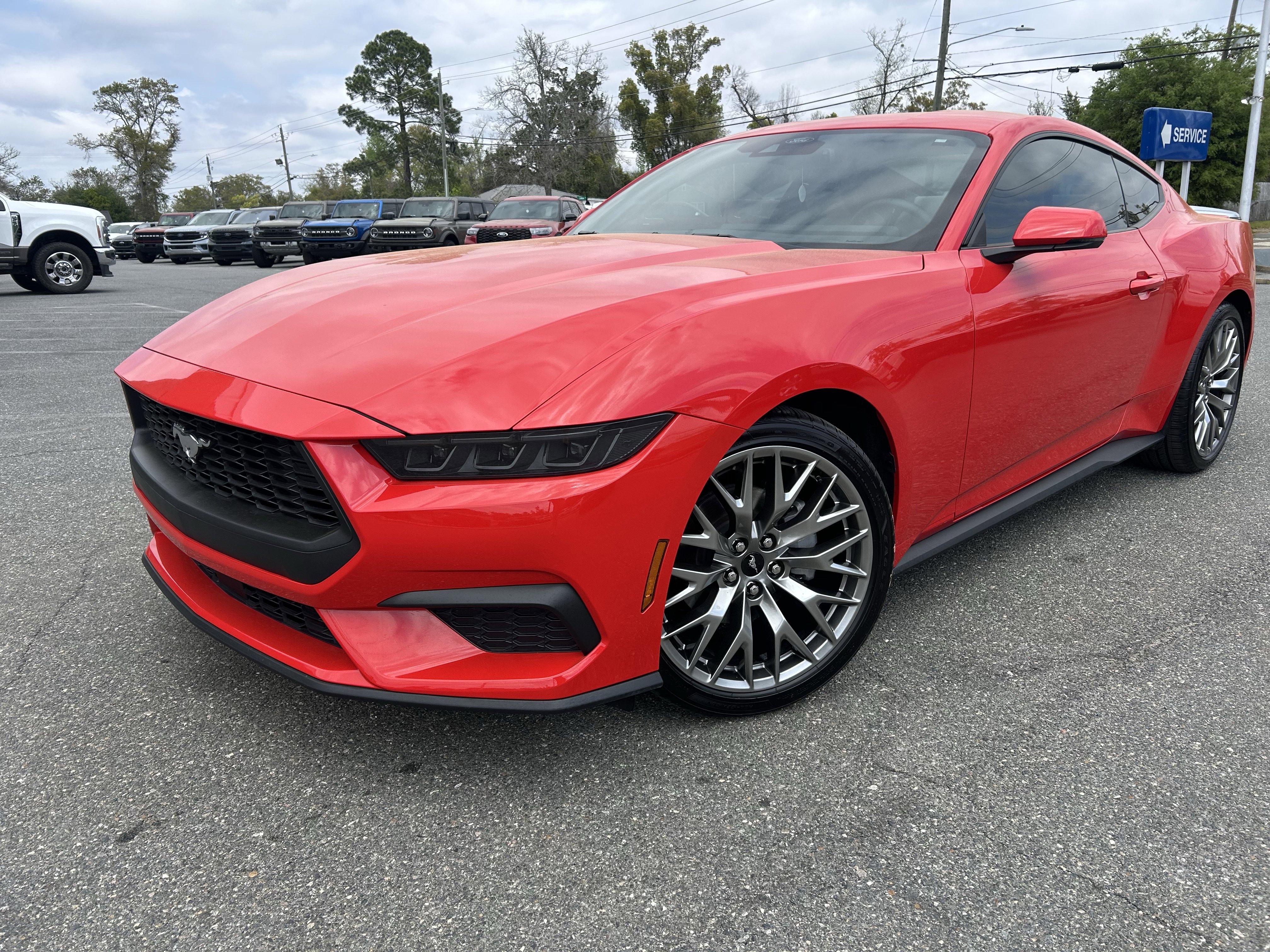 Certified 2025 Ford Mustang Premium image 3