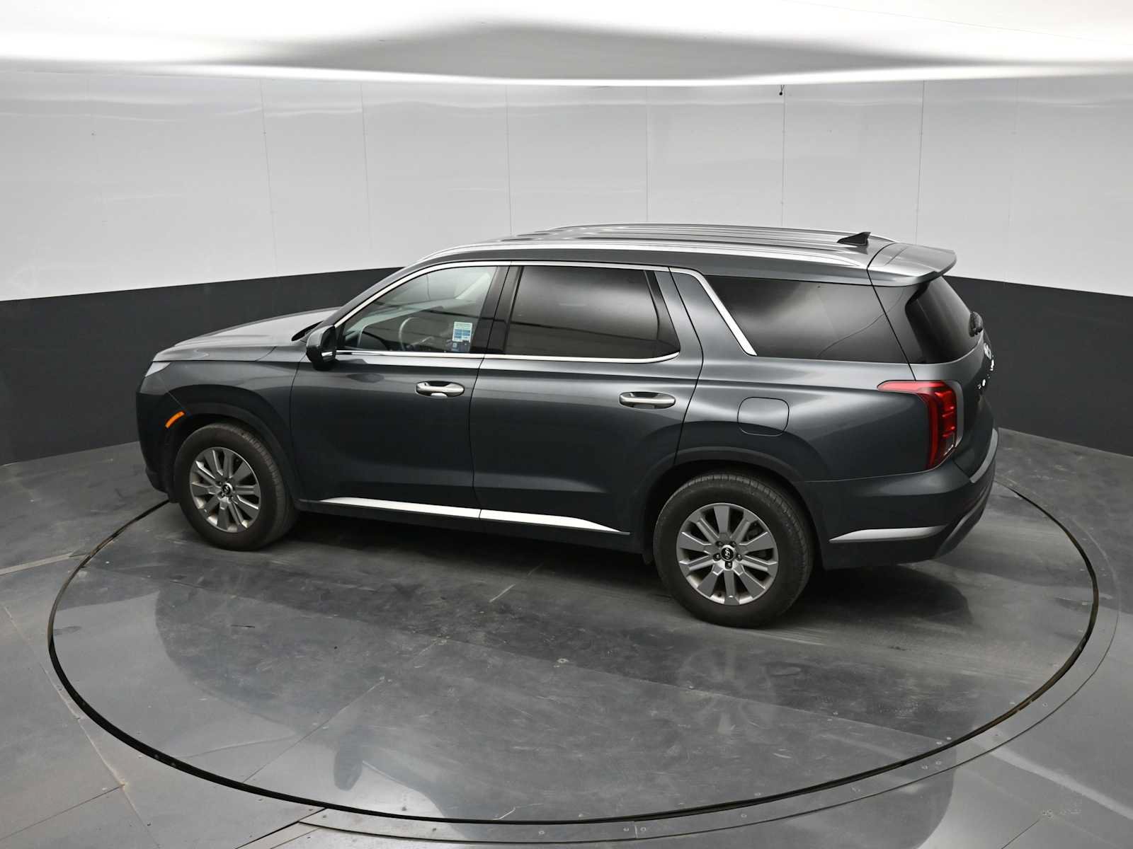 Used 2025 Hyundai Palisade SEL AWD/4WD image 29