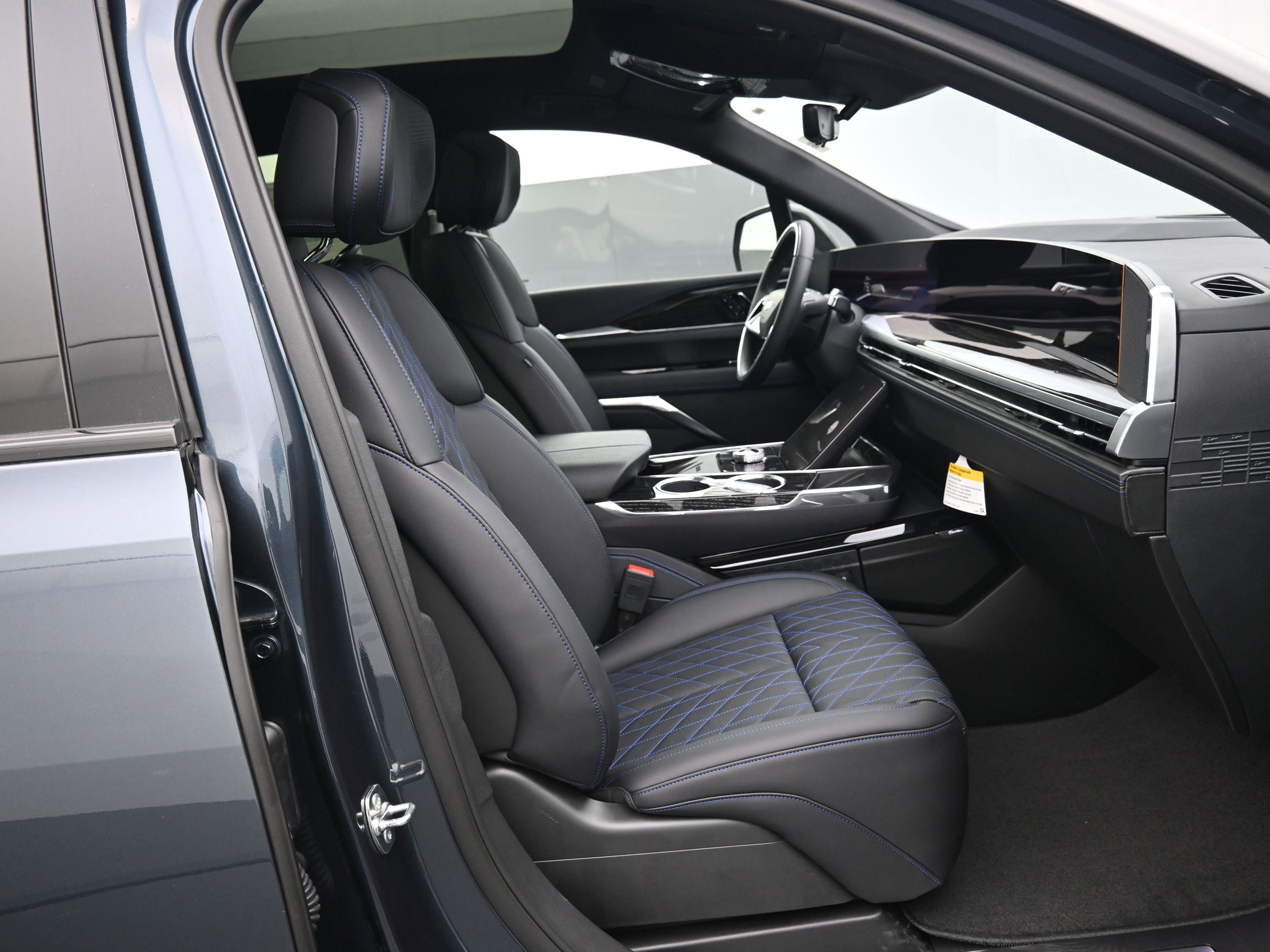 New 2026 Cadillac Escalade IQ Sport 1 w/ LPO, Floor Liner Package image 13