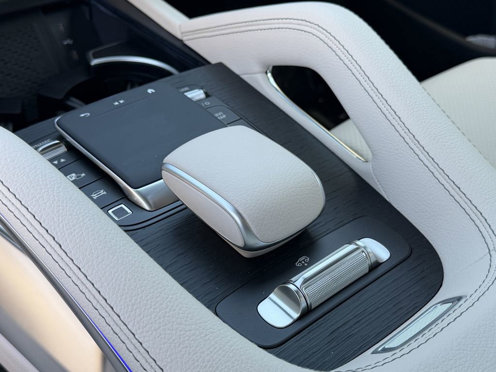 New 2026 Mercedes-Benz GLS 450 4MATIC image 25