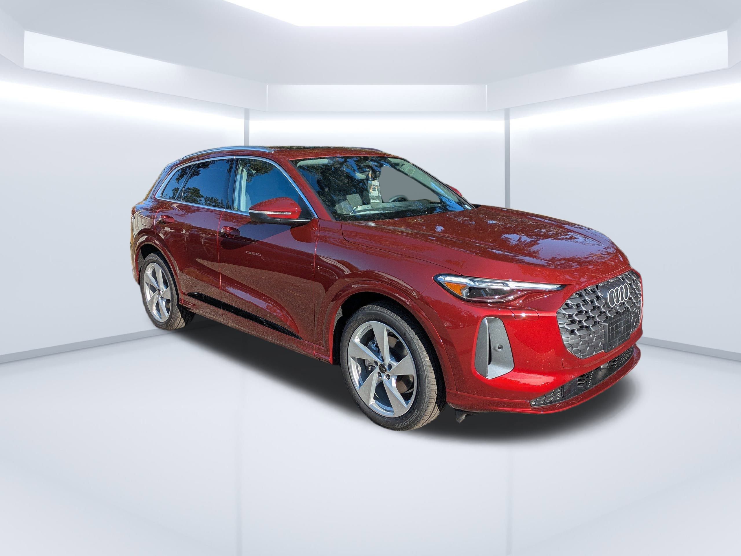 New 2025 Audi Q5 Prestige image 1