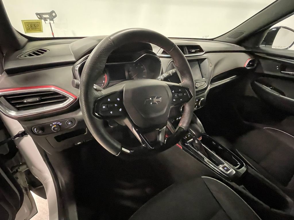 Used 2023 Chevrolet TrailBlazer RS image 21