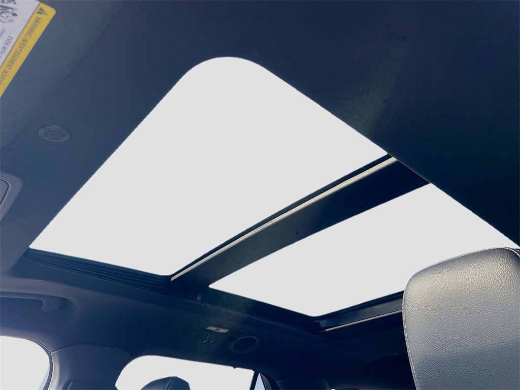 Used 2020 Ford Explorer Limited image 15