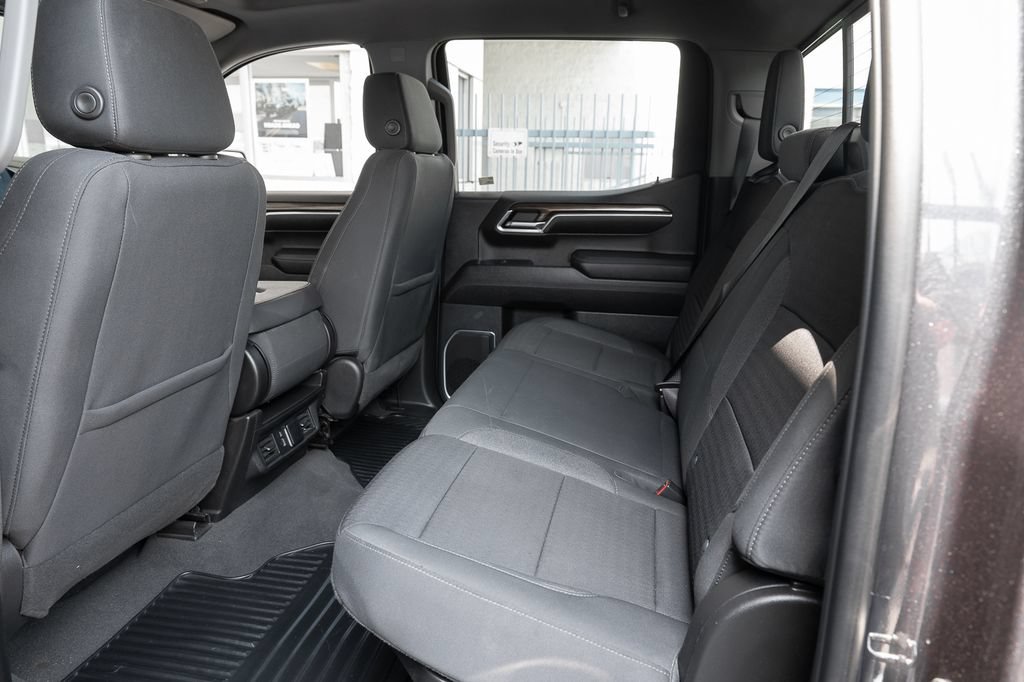 Used 2023 Chevrolet Silverado 1500 LT w/ Safety Package RWD image 38