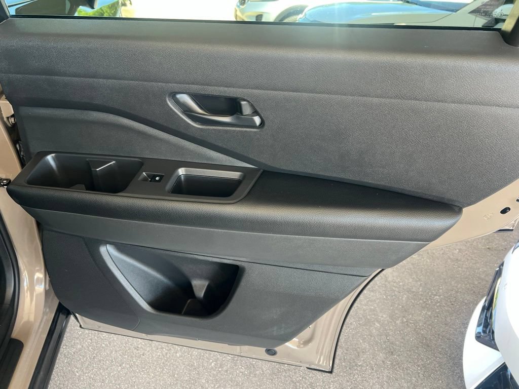 Certified 2023 Nissan Pathfinder Rock Creek AWD/4WD image 15
