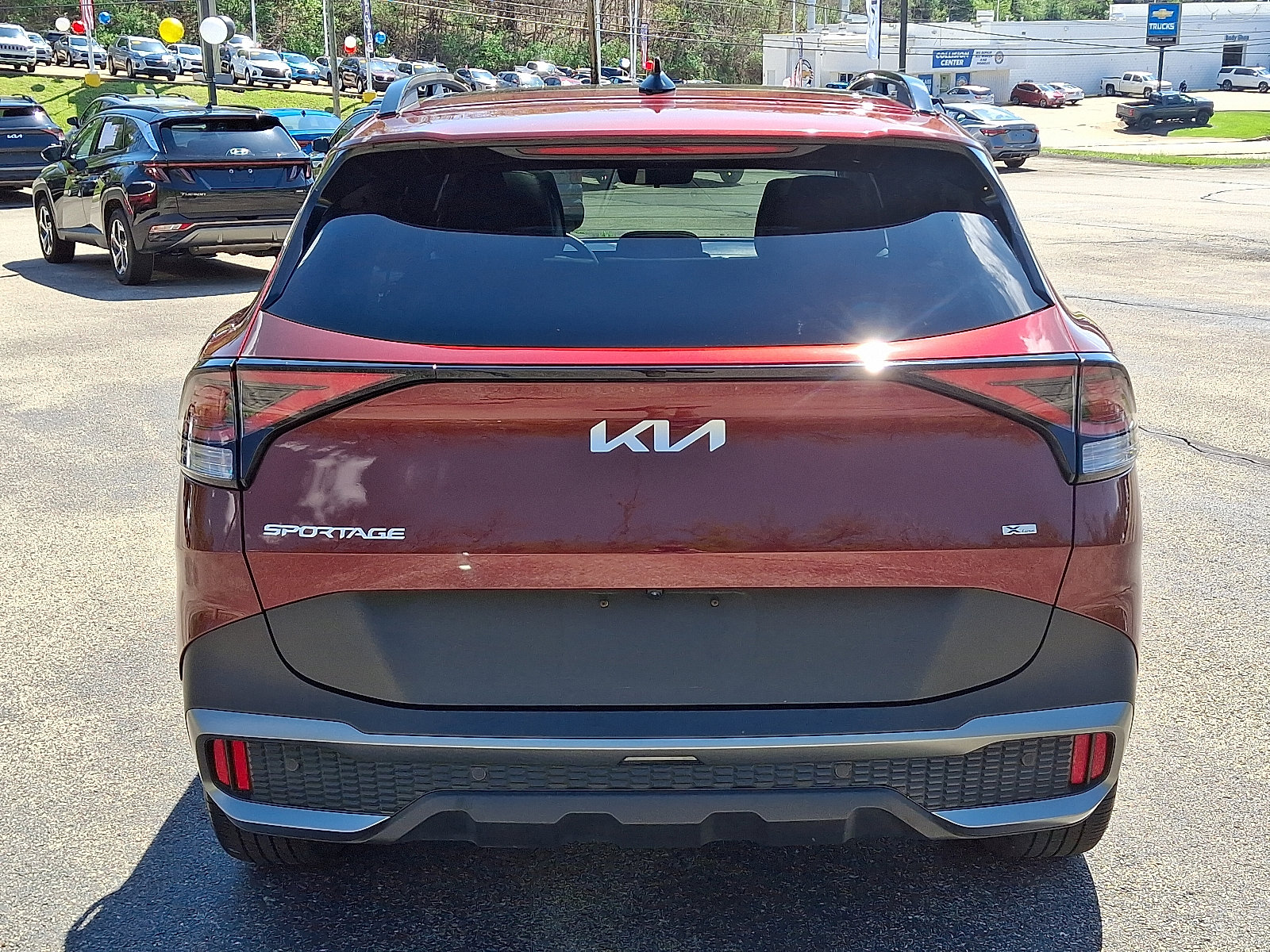 Used 2023 Kia Sportage X-Line w/ X-Line Premium Package AWD/4WD image 5