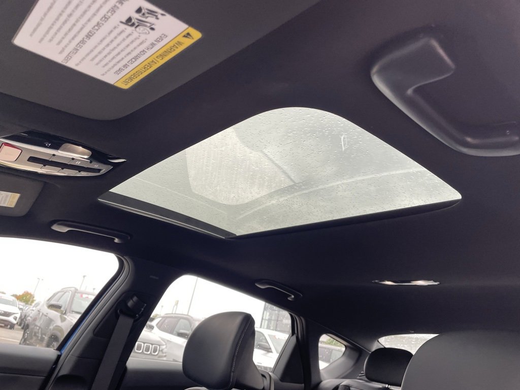 New 2025 Kia K4 GT-Line w/ GT-Line Sunroof Package image 24