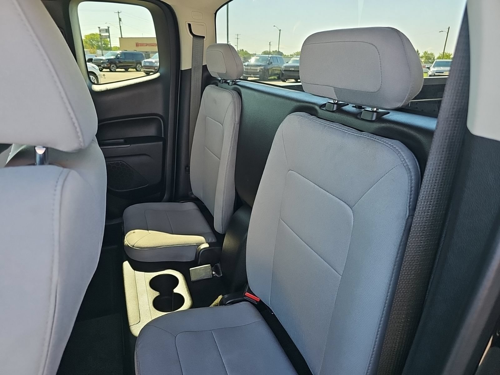 Used 2018 Chevrolet Colorado W/T w/ Custom Special Edition AWD/4WD image 22