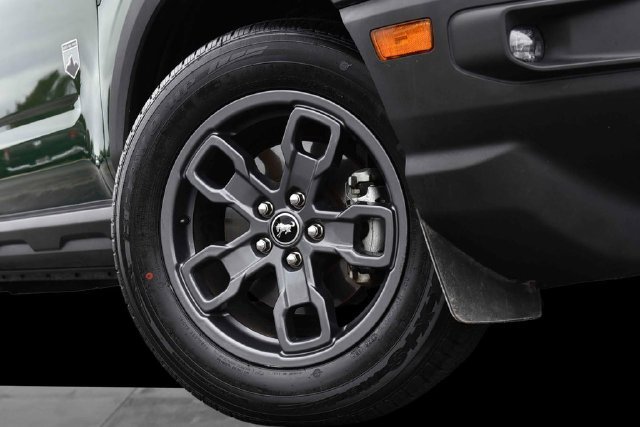 Used 2024 Ford Bronco Sport Big Bend w/ Convenience Package AWD/4WD image 3