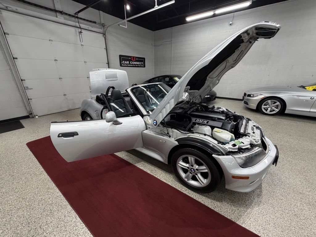 Used 2001 BMW Z3 2.5i RWD image 33