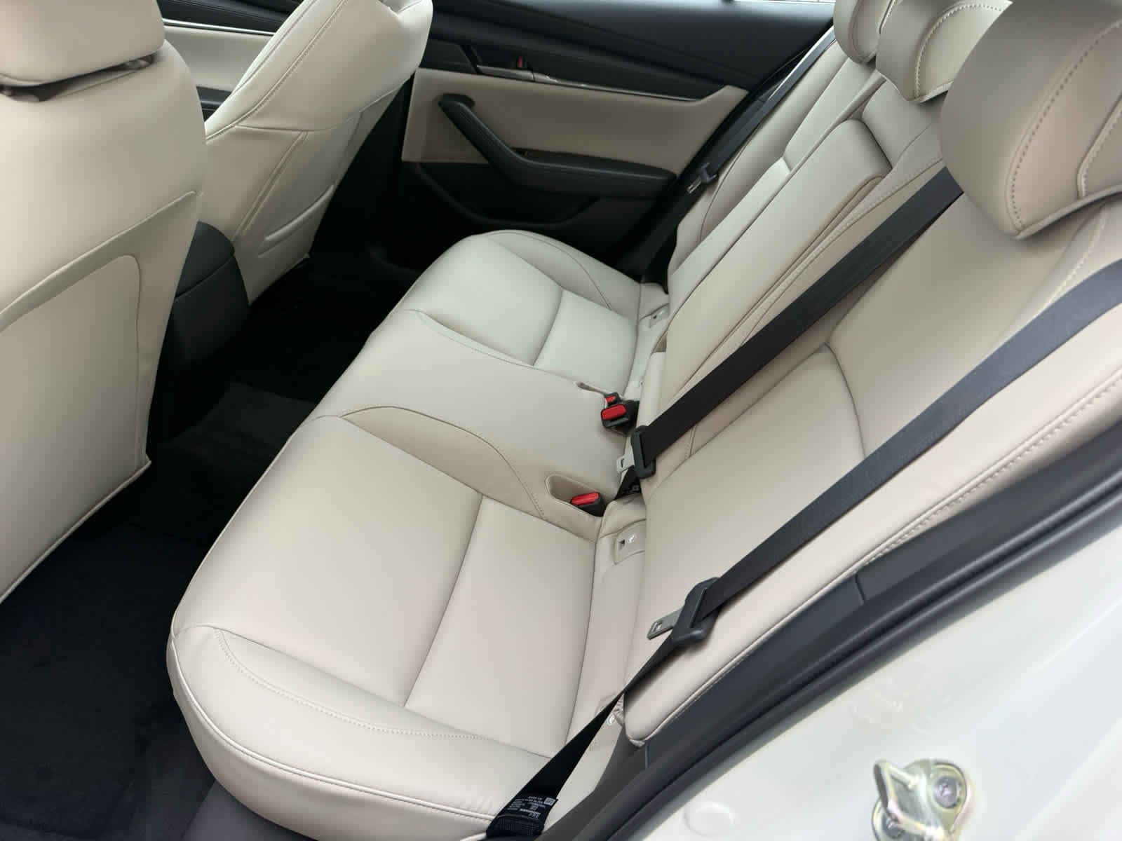 New 2026 MAZDA MAZDA3 2.5 S Sedan w/ Preferred Pkg image 5