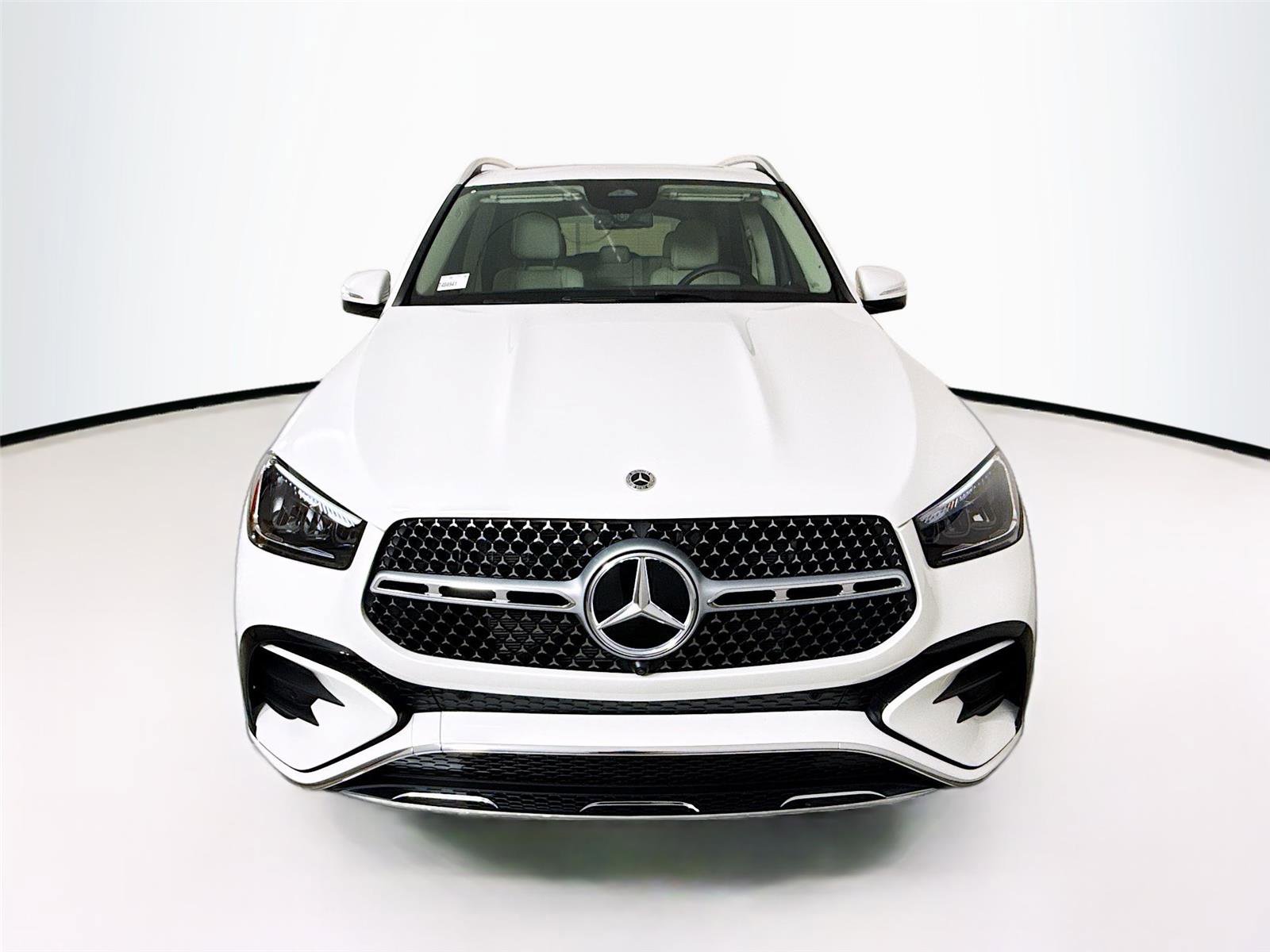Used 2025 Mercedes-Benz GLE 350 4MATIC image 2