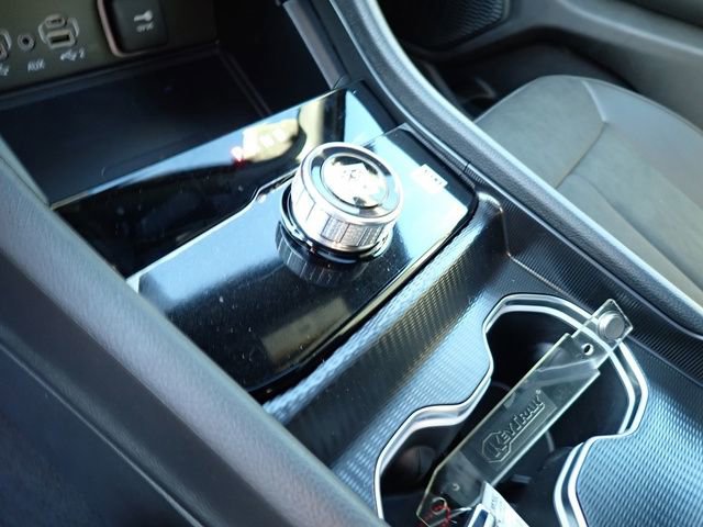 New 2025 Jeep Grand Cherokee Altitude image 17